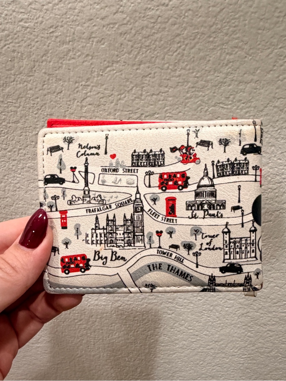 Disney Store UK Mickey Mouse My London Wallet - Picture 2 of 4